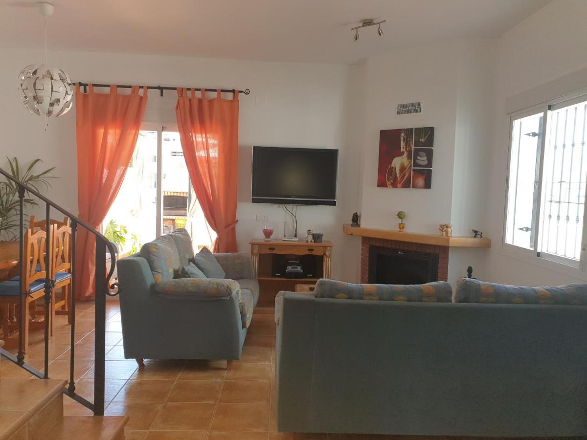 Villa Riu Tolox Exterior foto